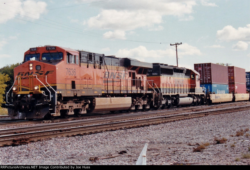 BNSF 7636 West